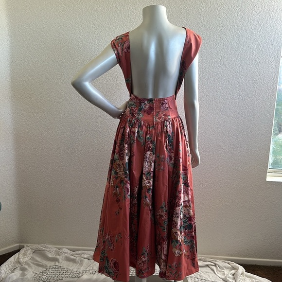 Vintage 1980s Geary Roark for Kamisato fit and flare floral dress - Picture 7 of 9